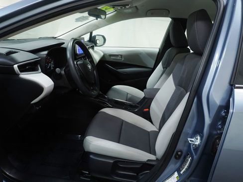 Used 2023 Toyota Corolla LE w/ Carpet Mat Package (TMS) FWD image 10