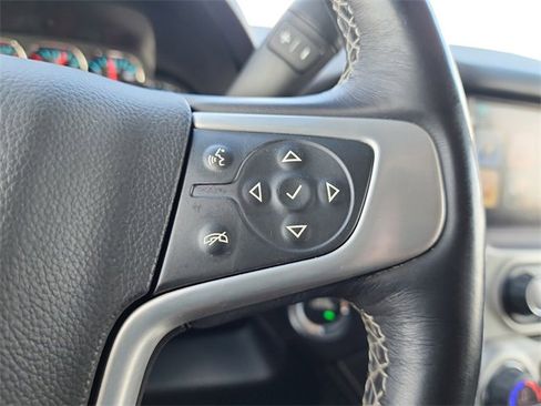 Used 2018 GMC Yukon SLT w/ HD Trailering Package image 28