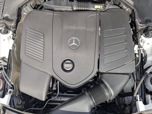 New 2025 Mercedes-Benz C 300 4MATIC Sedan image 16