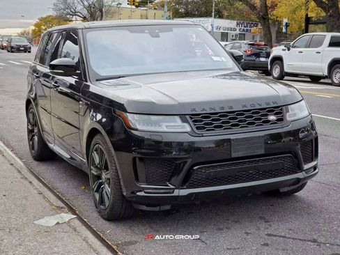 Used 2021 Land Rover Range Rover Sport HST image 2