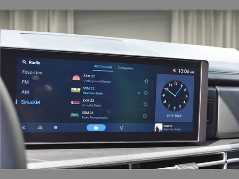 New 2026 Hyundai Santa Fe SE image 23