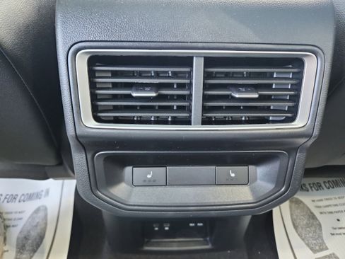 New 2026 Volkswagen Atlas Cross Sport SEL Premium R-Line image 15