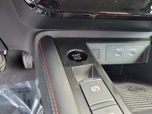New 2026 Nissan Kicks SR w/ Cold Weather Package FWD image 20
