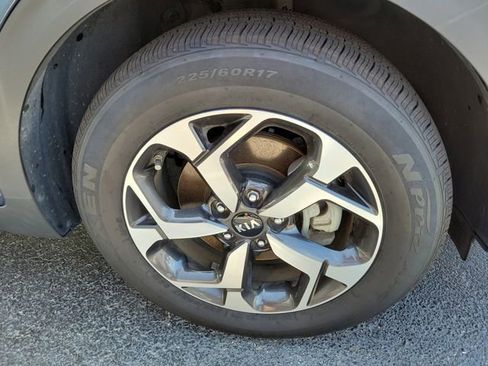 Used 2022 Kia Sportage LX FWD image 7