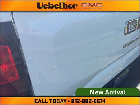 Used 2020 GMC Sierra 1500 SLE w/ SLE Value Package image 12