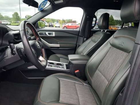 Certified 2022 Ford Explorer Timberline AWD/4WD image 9
