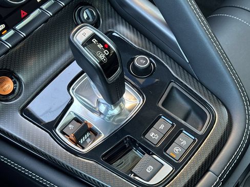 Used 2017 Jaguar F-TYPE S British Design Edition RWD image 20
