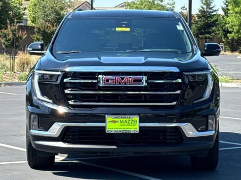 Used 2024 GMC Acadia Elevation FWD image 7