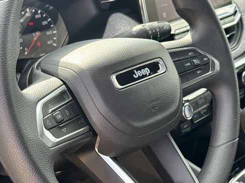 Used 2024 Jeep Compass Sport AWD/4WD image 29