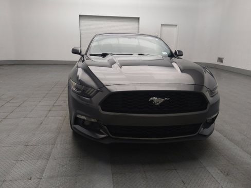 Used 2016 Ford Mustang Coupe RWD image 14