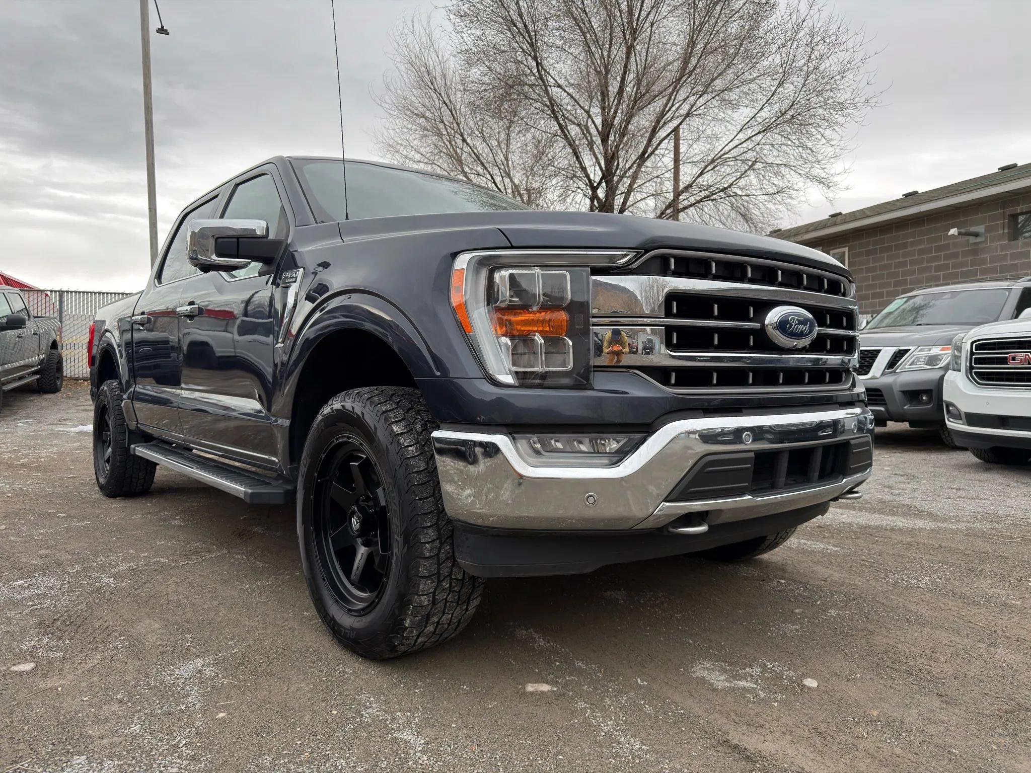 Used 2021 Ford F150 Lariat w/ Max Trailer Tow Package AWD/4WD image 36