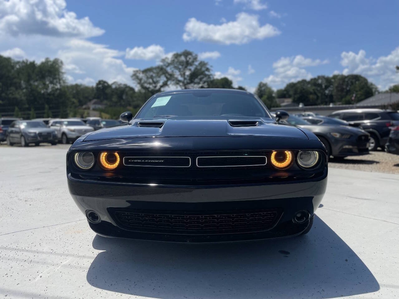 Used 2016 Dodge Challenger SXT w/ Super Sport Group (SS/T) RWD image 2