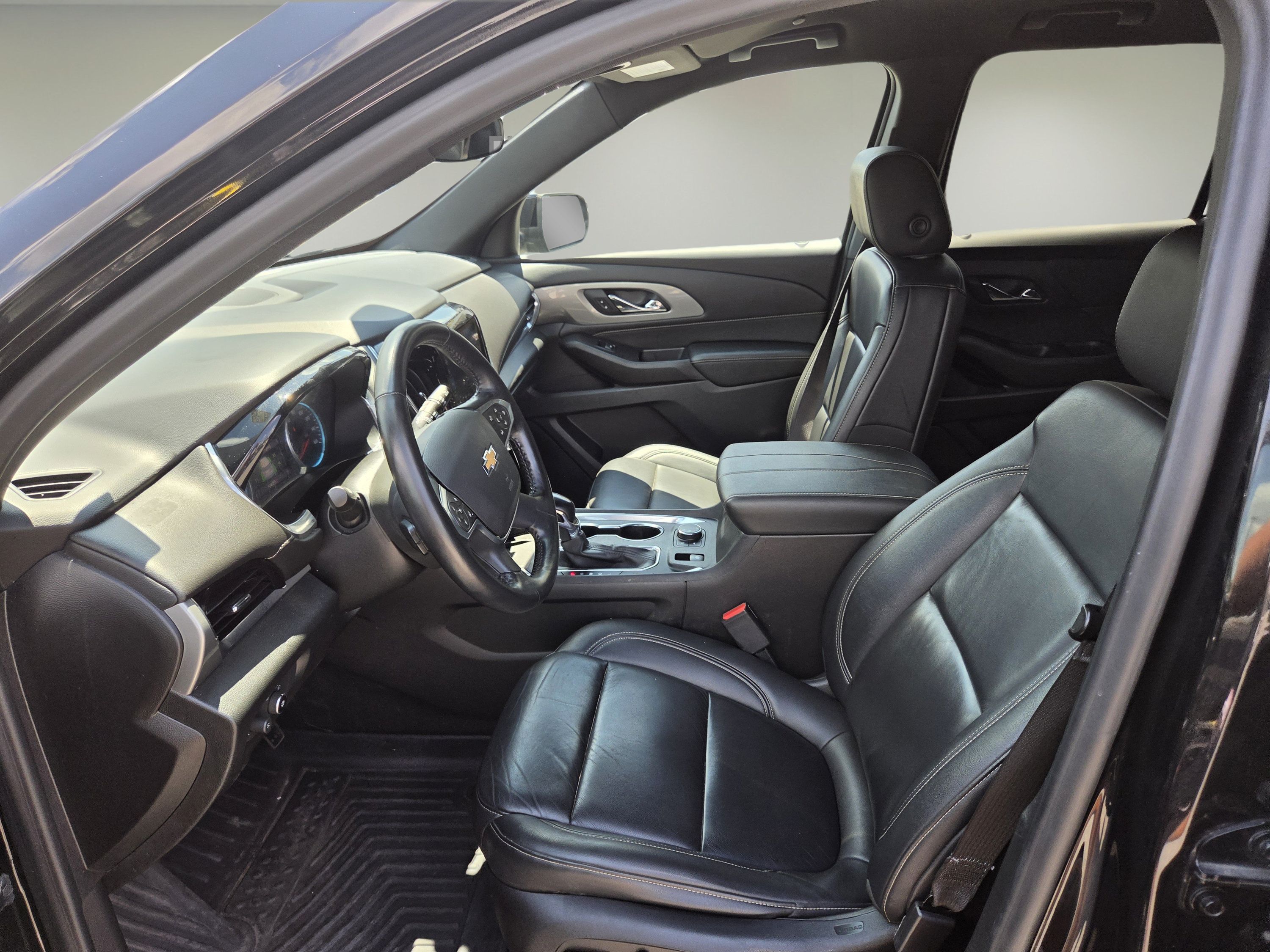 Used 2022 Chevrolet Traverse LT AWD/4WD image 10