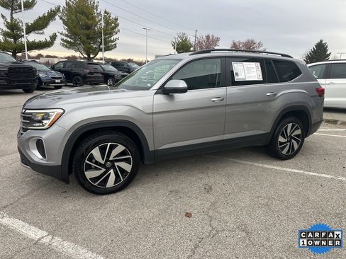 Used 2024 Volkswagen Atlas SE image 15