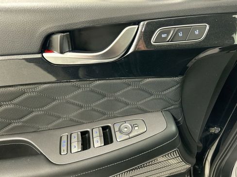 Used 2021 Hyundai Palisade Calligraphy image 11