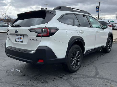 Used 2025 Subaru Outback Onyx Edition image 9