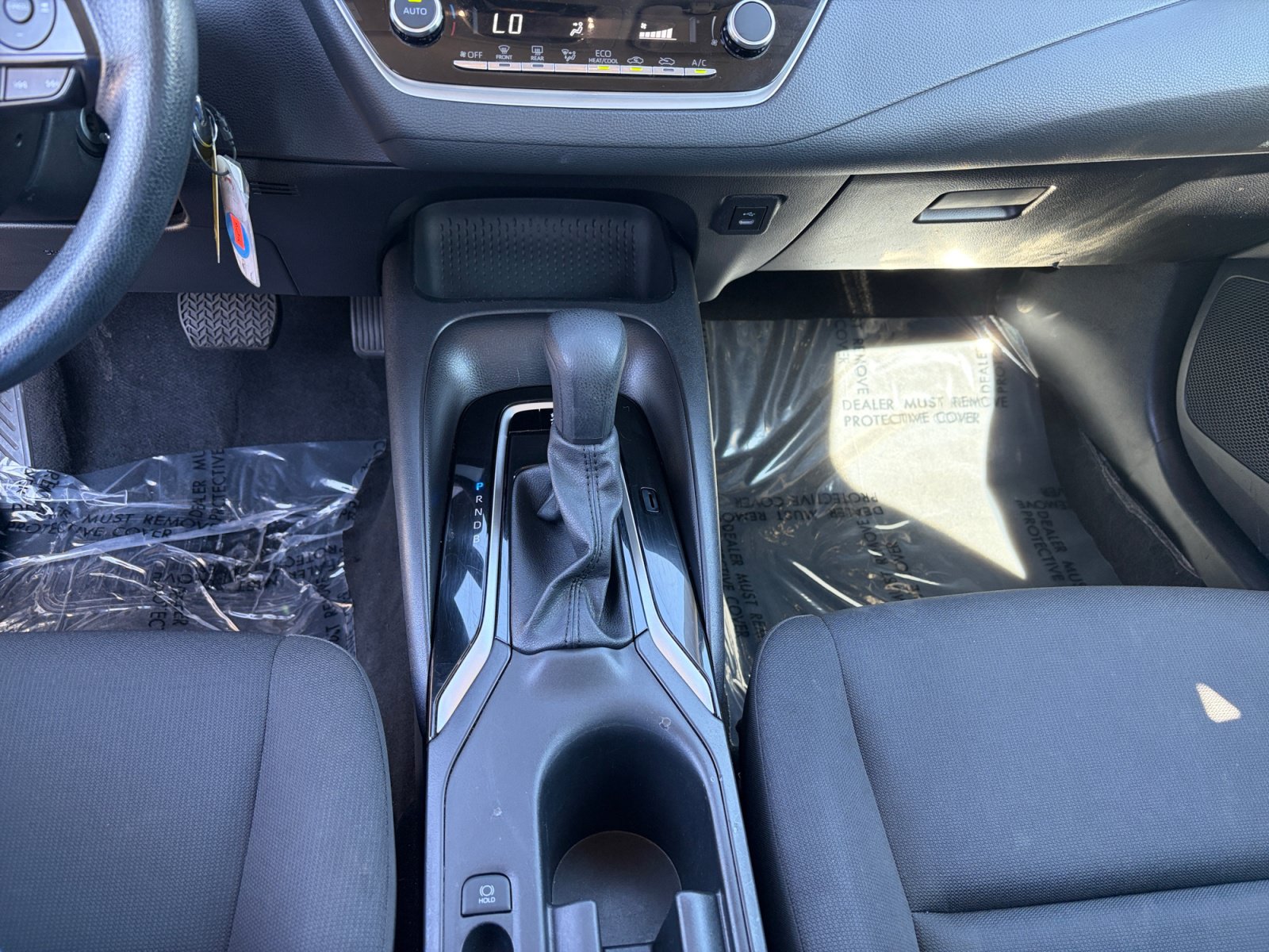 Certified 2025 Toyota Corolla LE FWD image 23
