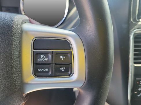 Used 2017 Dodge Grand Caravan SE w/ Power Window Group FWD image 17