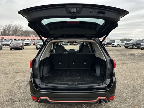 Used 2023 Subaru Forester Sport image 22