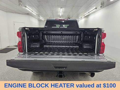 Used 2025 Chevrolet Silverado 2500 Custom w/ Custom Value Package AWD/4WD image 7