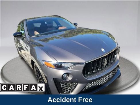 Used 2022 Maserati Levante Modena image 2