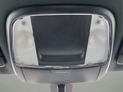 Used 2023 Dodge Charger SXT RWD image 33