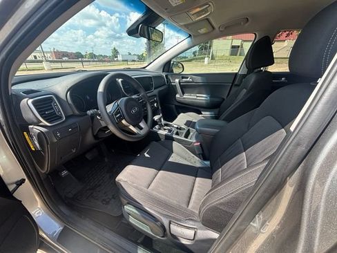 Used 2020 Kia Sportage LX FWD image 12