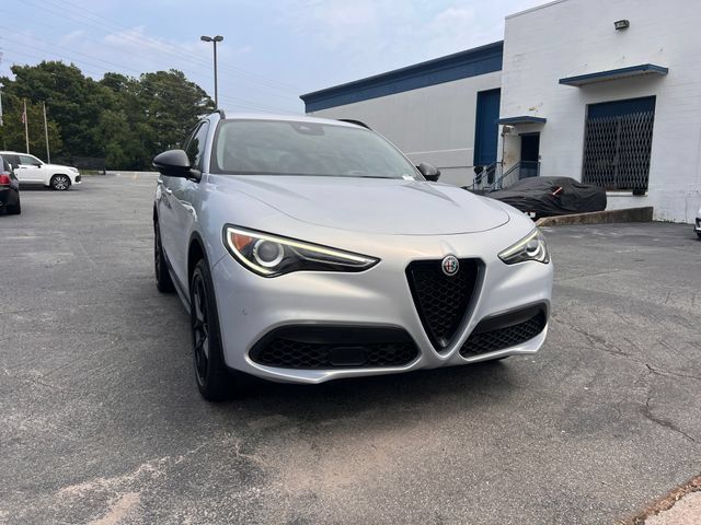 Used 2021 Alfa Romeo Stelvio Sprint w/ Nero Edizione RWD image 7