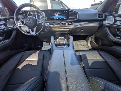 Used 2022 Mercedes-Benz GLS 450 4MATIC image 12