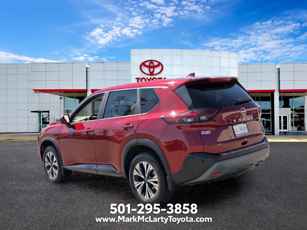 Used 2023 Nissan Rogue SV FWD image 3