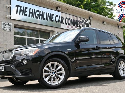Used 2017 BMW X3 xDrive28i AWD/4WD image 1