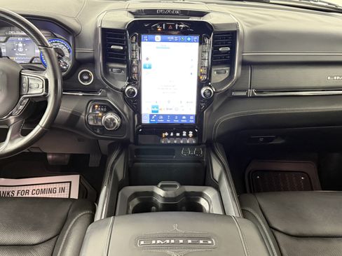 Used 2022 RAM 1500 Limited AWD/4WD image 11