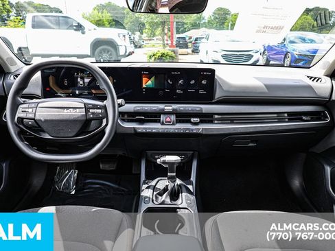 Used 2025 Kia K4 FWD image 28