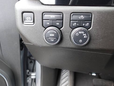 Used 2023 Chevrolet Silverado 1500 LT AWD/4WD image 53