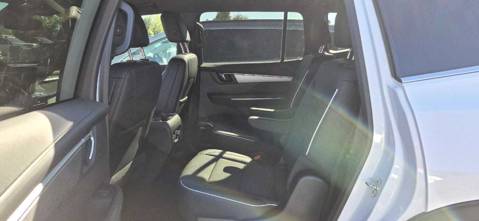 Used 2026 Buick Enclave Preferred FWD image 7
