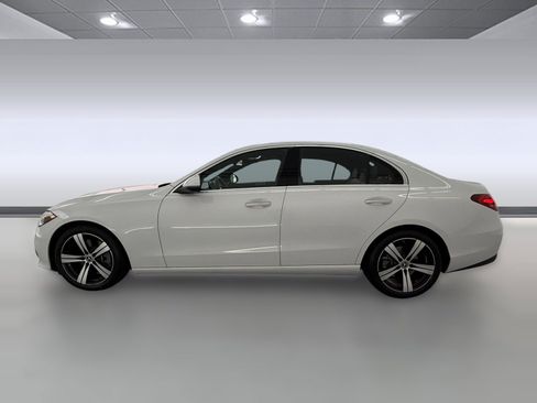 Used 2023 Mercedes-Benz C 300 Sedan image 2
