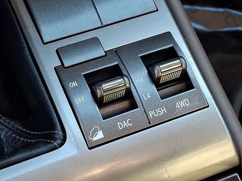 Used 2015 Lexus GX 460 image 31