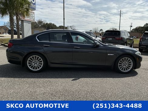 Used 2011 BMW 535i Sedan image 6