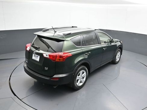 Used 2013 Toyota RAV4 XLE AWD/4WD image 37