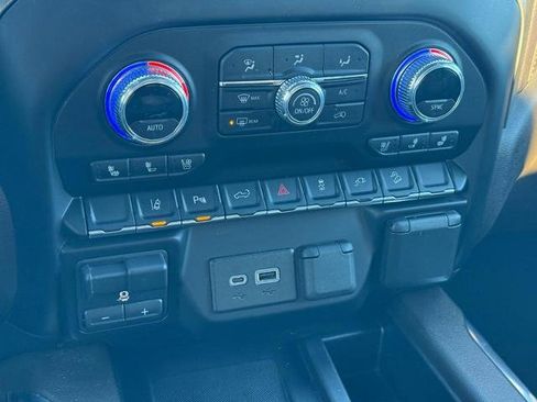 Used 2023 GMC Sierra 2500 Denali image 19