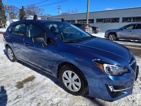 Used 2016 Subaru Impreza 2.0i image 10