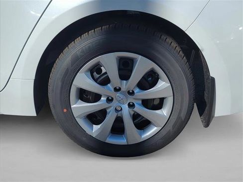New 2026 Toyota Corolla LE image 9