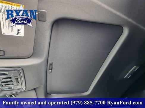 Used 2024 GMC Sierra 1500 SLT w/ SLT Premium Plus Package AWD/4WD image 16