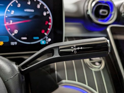 New 2025 Mercedes-Benz C 300 4MATIC Sedan image 30