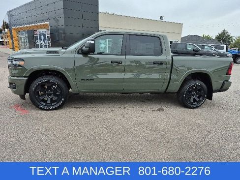 New 2026 RAM 1500 4x4 Crew Cab image 3