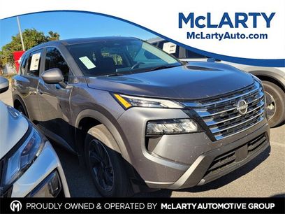 Used 2025 Nissan Rogue SV