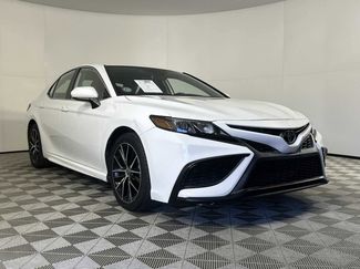 Used 2021 Toyota Camry SE 360° Tour