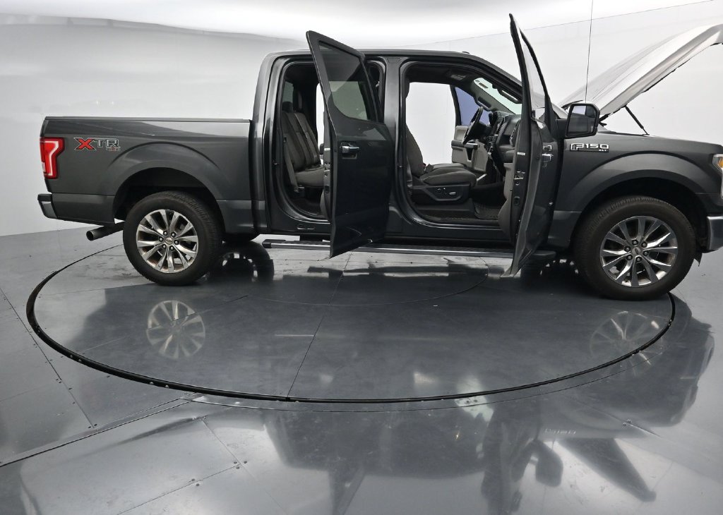 Used 2015 Ford F150 XLT w/ Equipment Group 302A Luxury AWD/4WD image 27