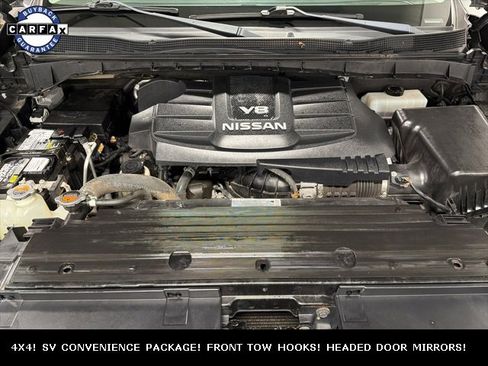 Used 2018 Nissan Titan SV w/ SV Convenience Package image 33
