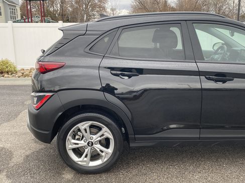 Used 2022 Hyundai Kona SEL w/ Convenience Package image 6